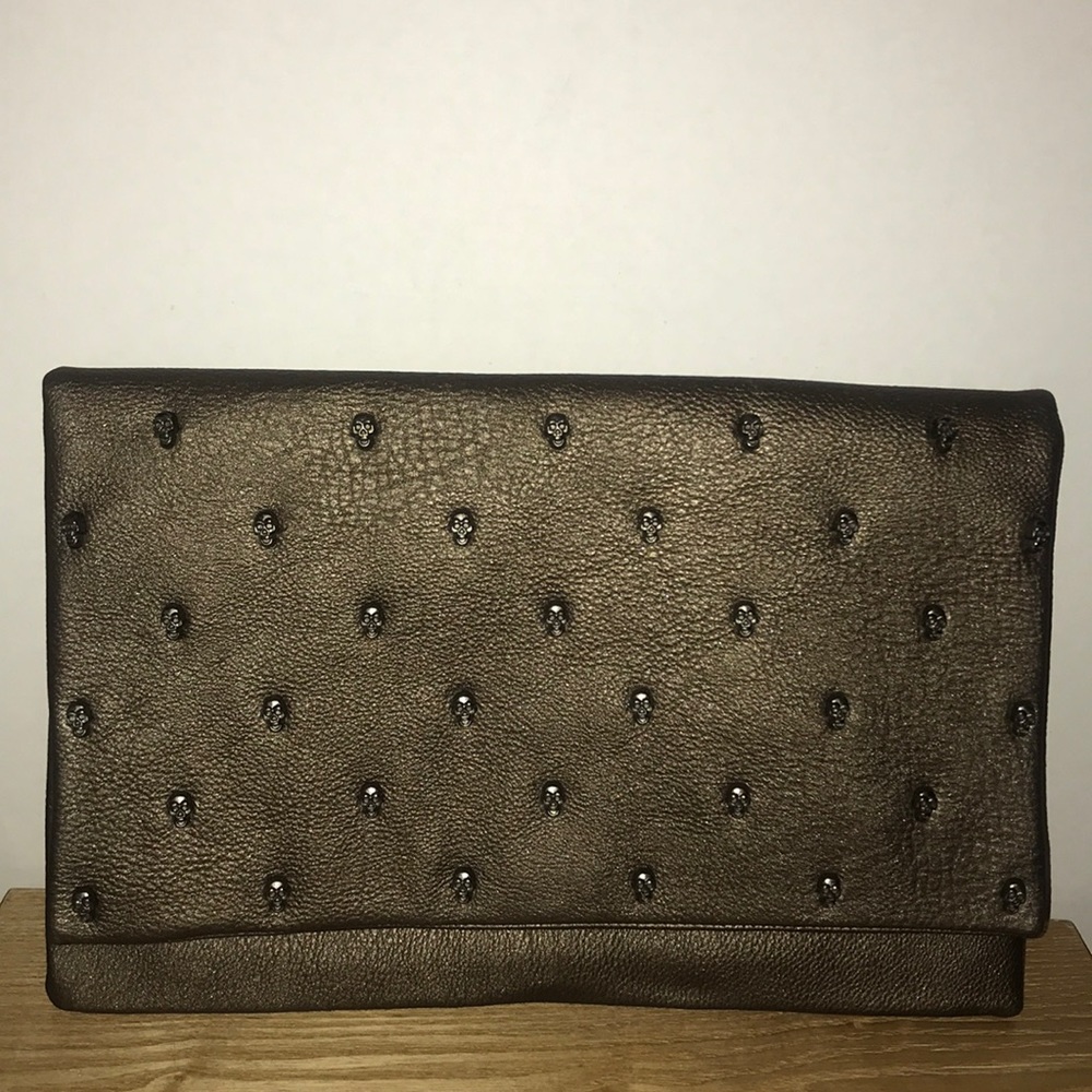 Skull studded envelope purse💀✨
